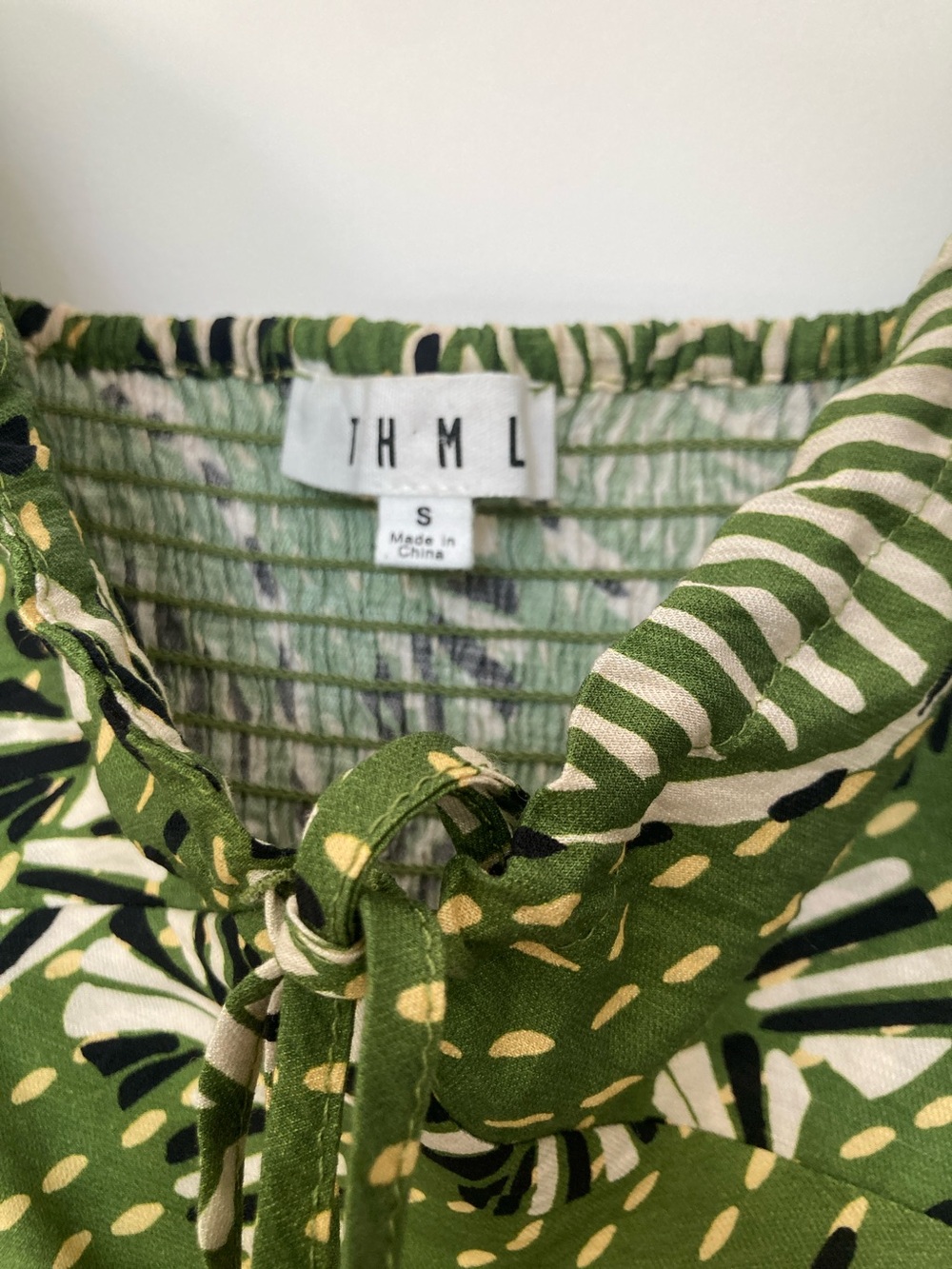 THML Olive Green Leaf-Print Midi Dress - Picture 2 of 6